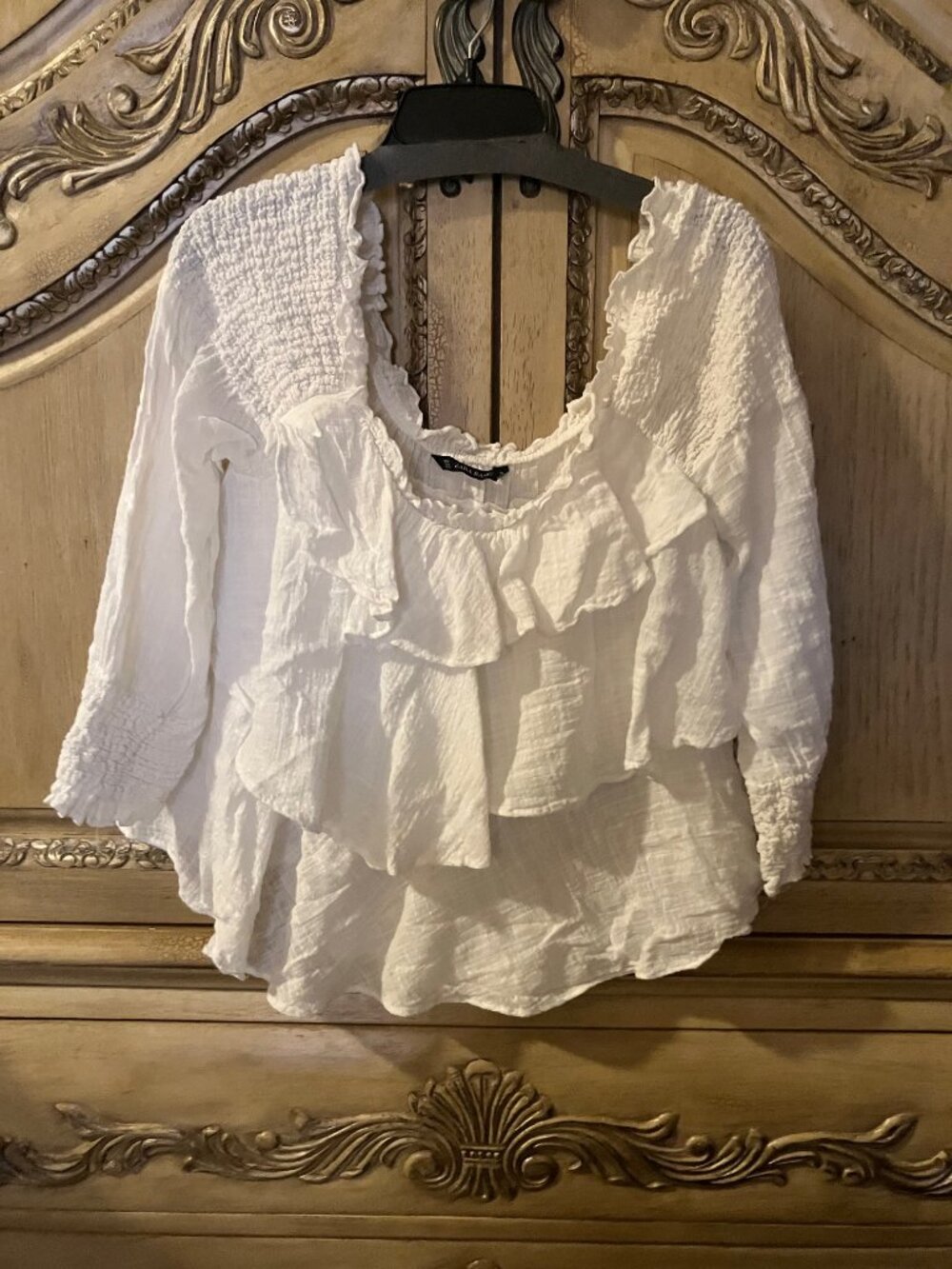 Zara - White Bohemian Peasant Ruffled Blouse - Medium